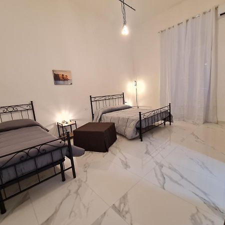 Lumacors House Bed & Breakfast Napoli Ngoại thất bức ảnh