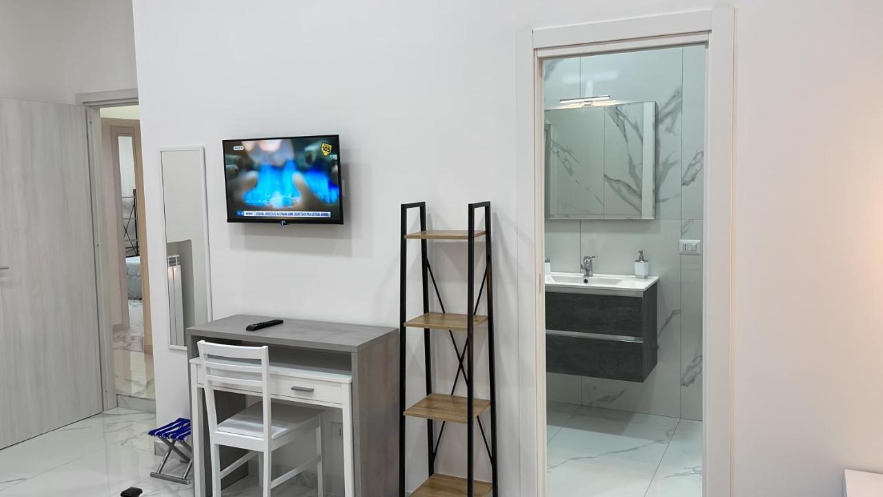 Lumacors House Bed & Breakfast Napoli Ngoại thất bức ảnh
