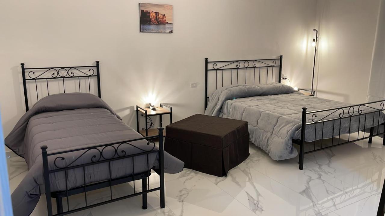 Lumacors House Bed & Breakfast Napoli Ngoại thất bức ảnh