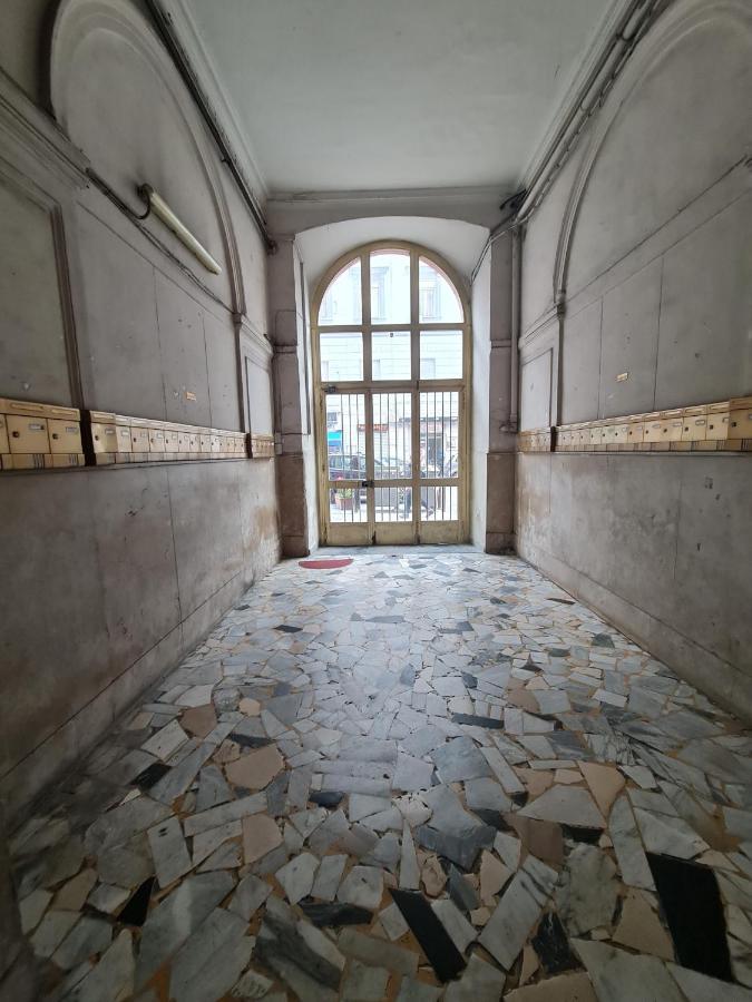 Lumacors House Bed & Breakfast Napoli Ngoại thất bức ảnh