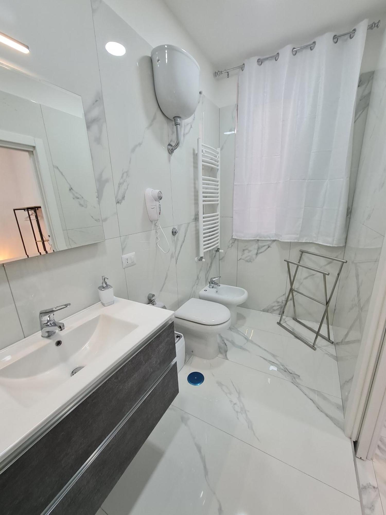 Lumacors House Bed & Breakfast Napoli Ngoại thất bức ảnh